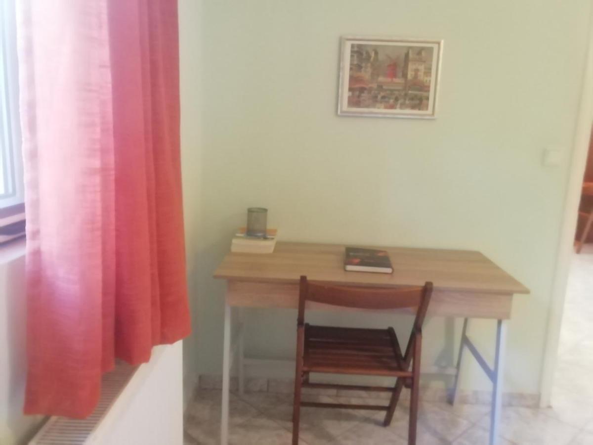 Zoe'S Apartment Bright&Cozy Atenas Exterior foto